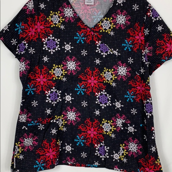 SB Scrubs Tops - Scrubs black/multi colored snow flakes size XL